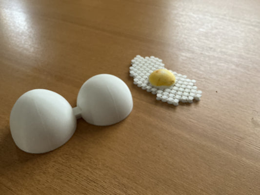 Satisfying fabric like egg with eggshell case